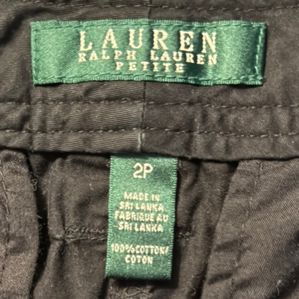 Lauren Ralph Lauren Women’s Black Cargo Shorts with Fabric Belt Sz 2P - Picture 2 of 10